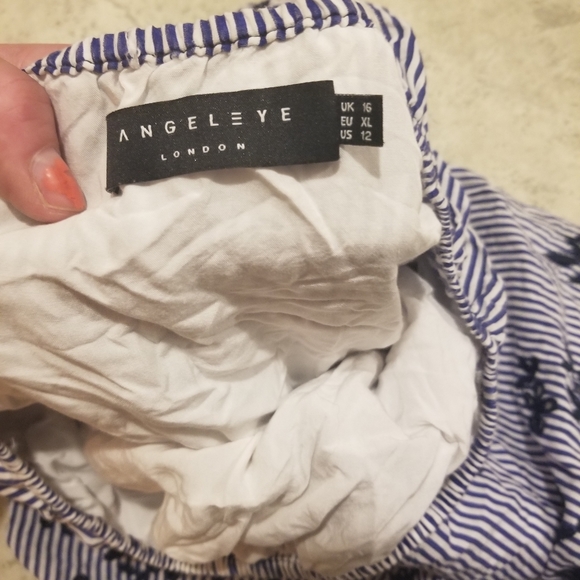 BREEZY LINED OFF-SHOULDER BLOUSE - Picture 4 of 8